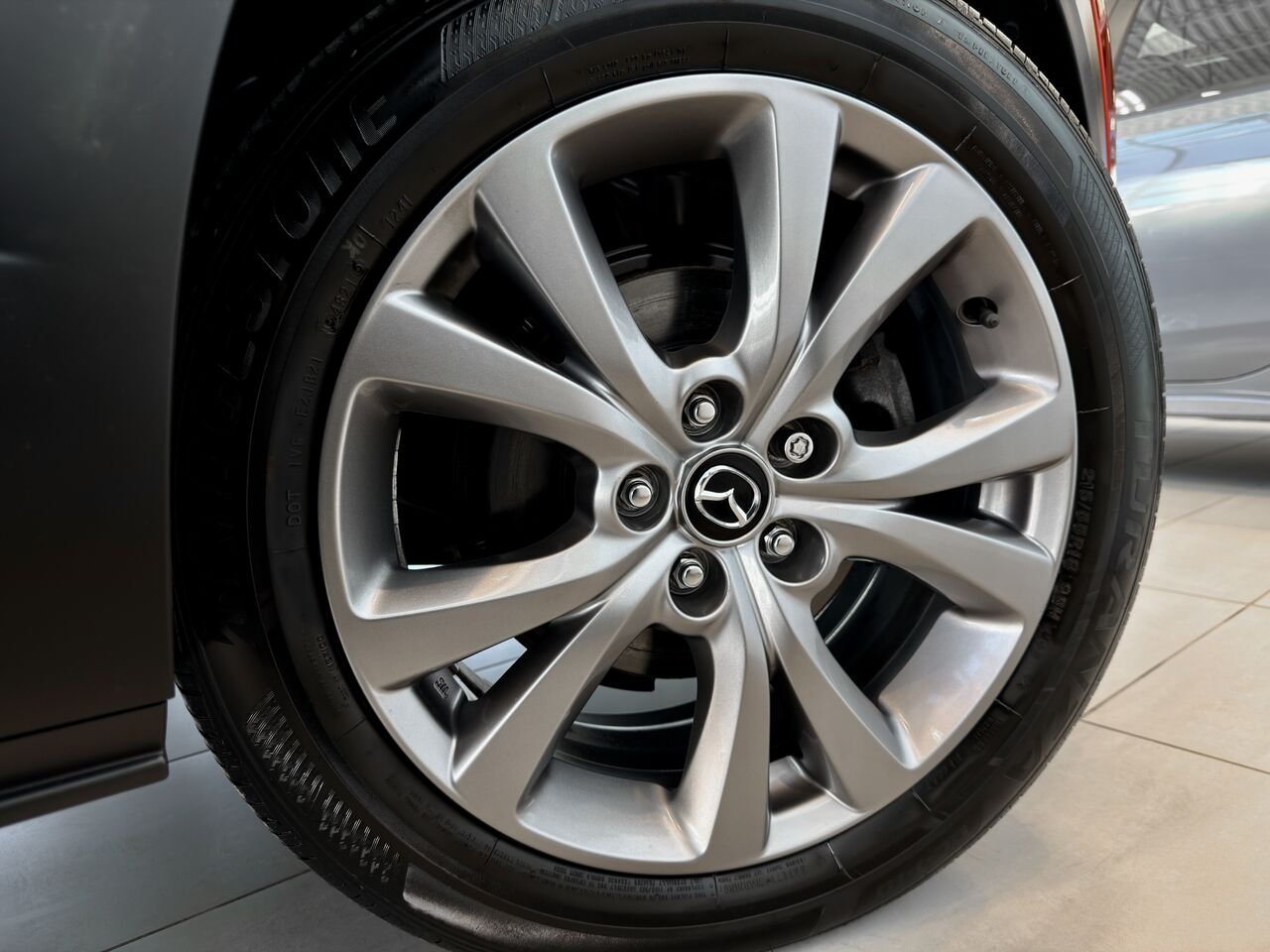 2022 Mazda CX-30 Red Notre-Dame-des-Prairies - photo #12