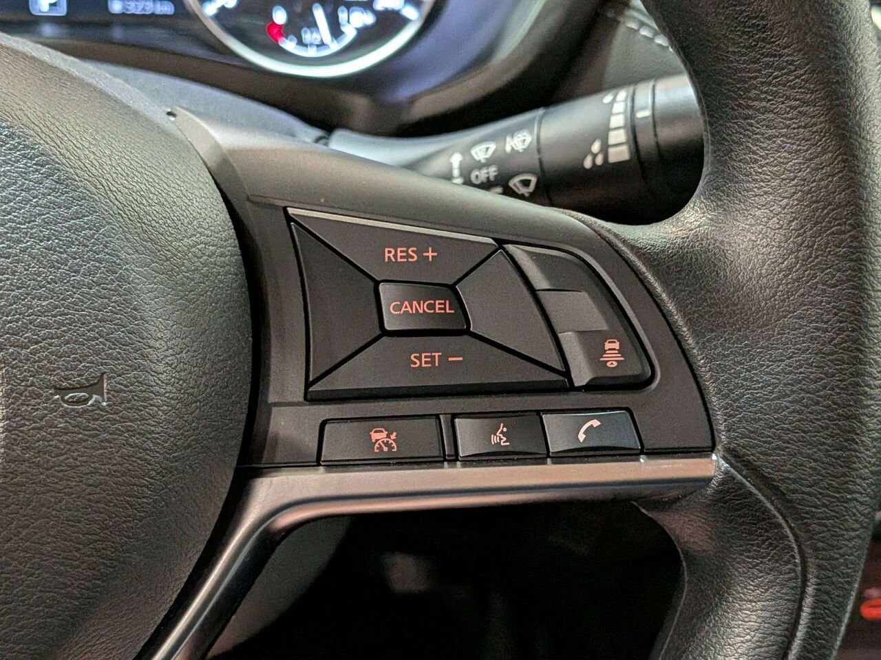 2024 Nissan Sentra SV CVT White Val-David - photo #15