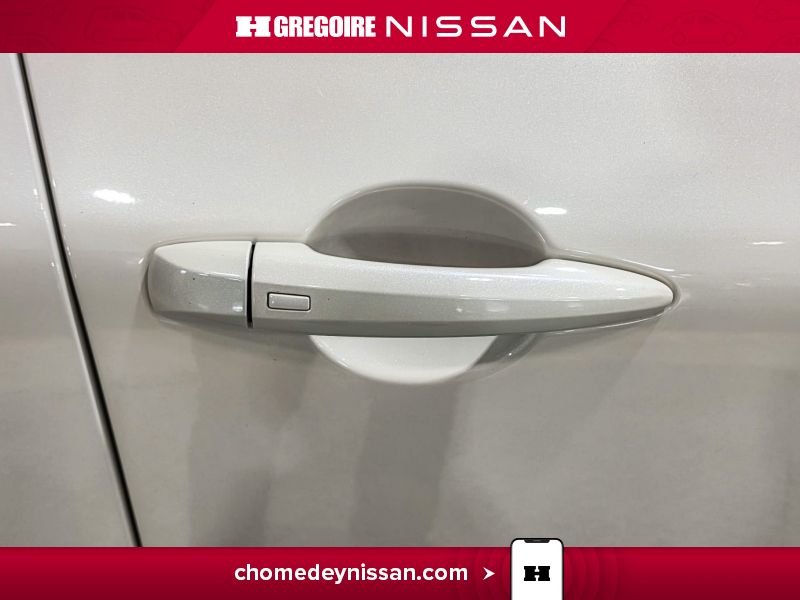 2023 Nissan Rogue White Blainville - photo #12