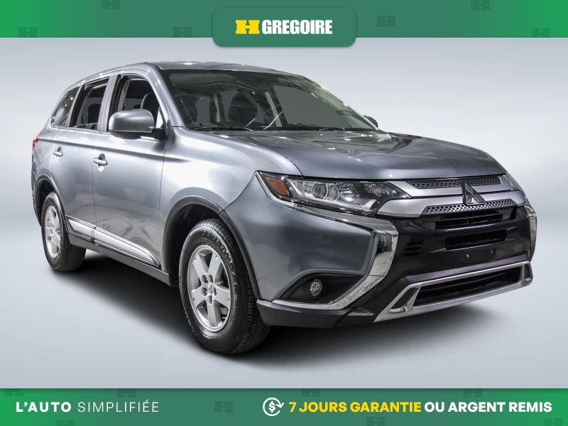 2020 Mitsubishi Outlander Grey Blainville - photo #0