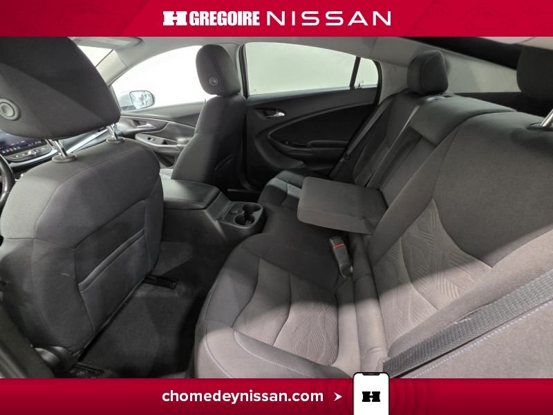2019 Chevrolet Volt Silver Blainville - photo #26