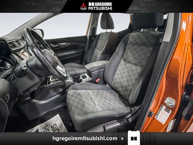 2017 Nissan Qashqai Orange Laval - photo #13