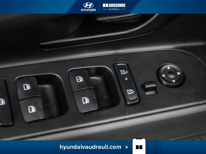 2025 Hyundai Elantra Blue Saint-Eustache - photo #16