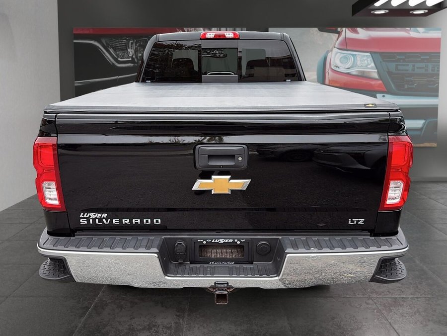 CHEVROLET SILVERADO 1500 4WD DOUBLE CAB UNKNOWN 2017 Noir