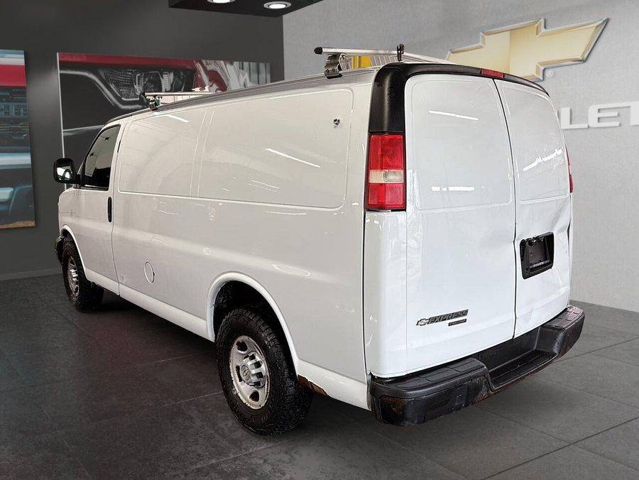 CHEVROLET EXPRESS 2500 LS 2013 Blanc