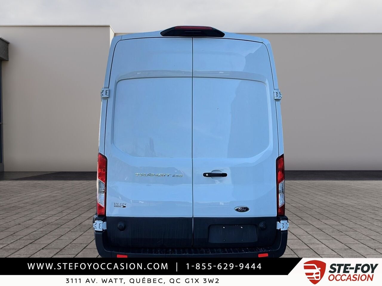 Ford Transit 250 TOIT HAUT 2025 Québec - photo #2