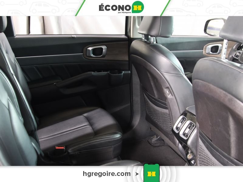 2021 Kia Sorento Grey Blainville - photo #24