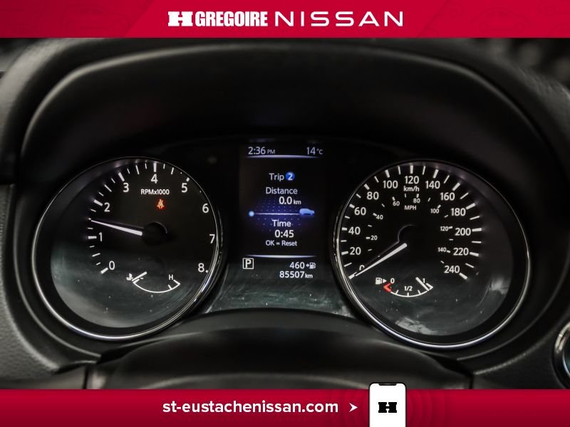 2017 Nissan Qashqai Red Laval - photo #15