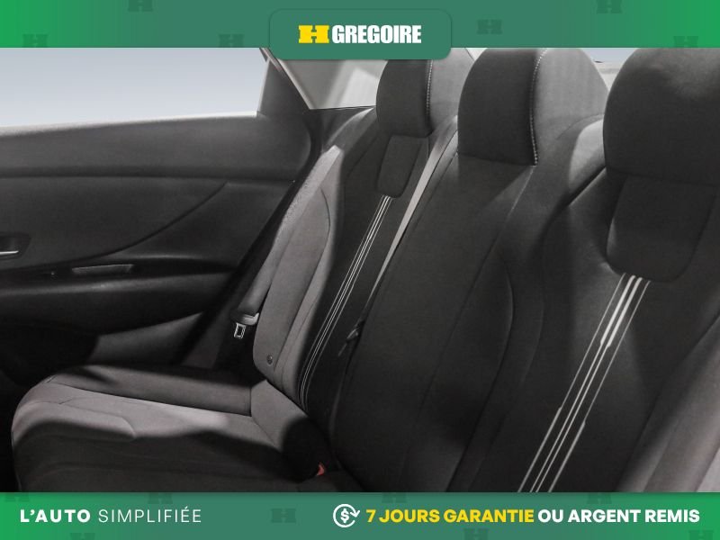 Hyundai Elantra 2022 Blanc Saint-Eustache - photo #29