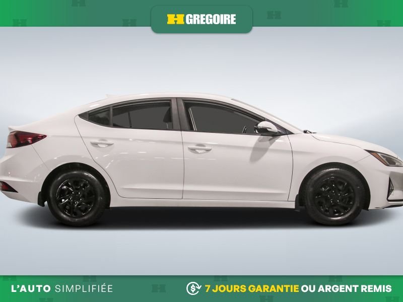 2020 Hyundai Elantra White Laval - photo #10