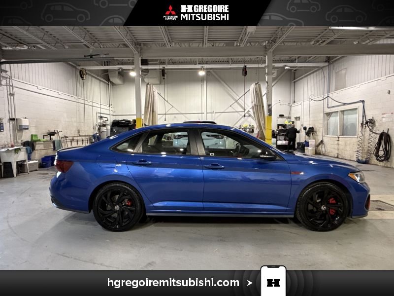 Volkswagen Jetta 2023 Bleu Laval - photo #10