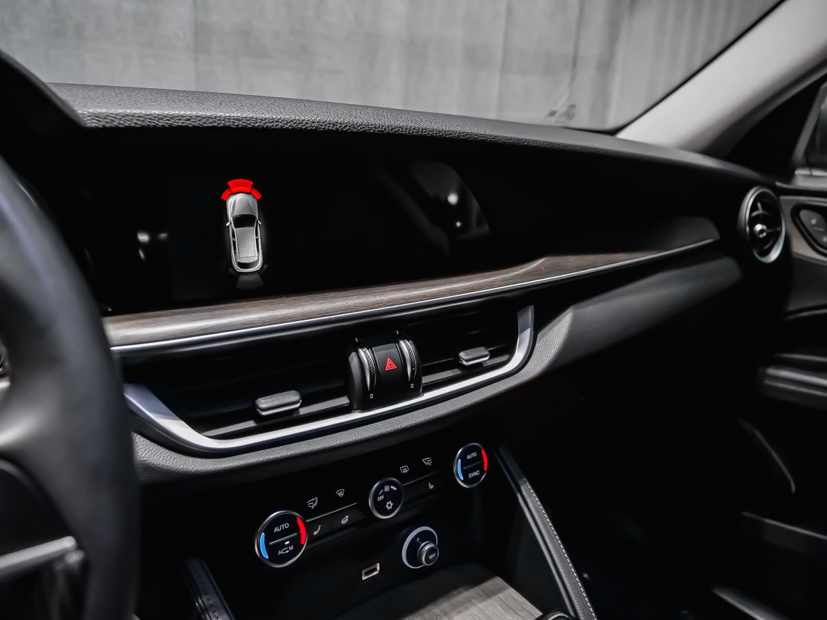 Alfa Romeo Stelvio Ti BARRE DE TOIT DÉMARREUR A DISTANCE 2018 Bleu Montréal - photo #15