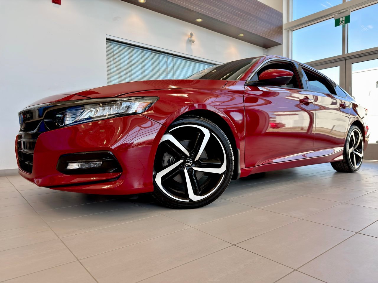 2019 Honda Accord Sedan Red Notre-Dame-des-Prairies - photo #25