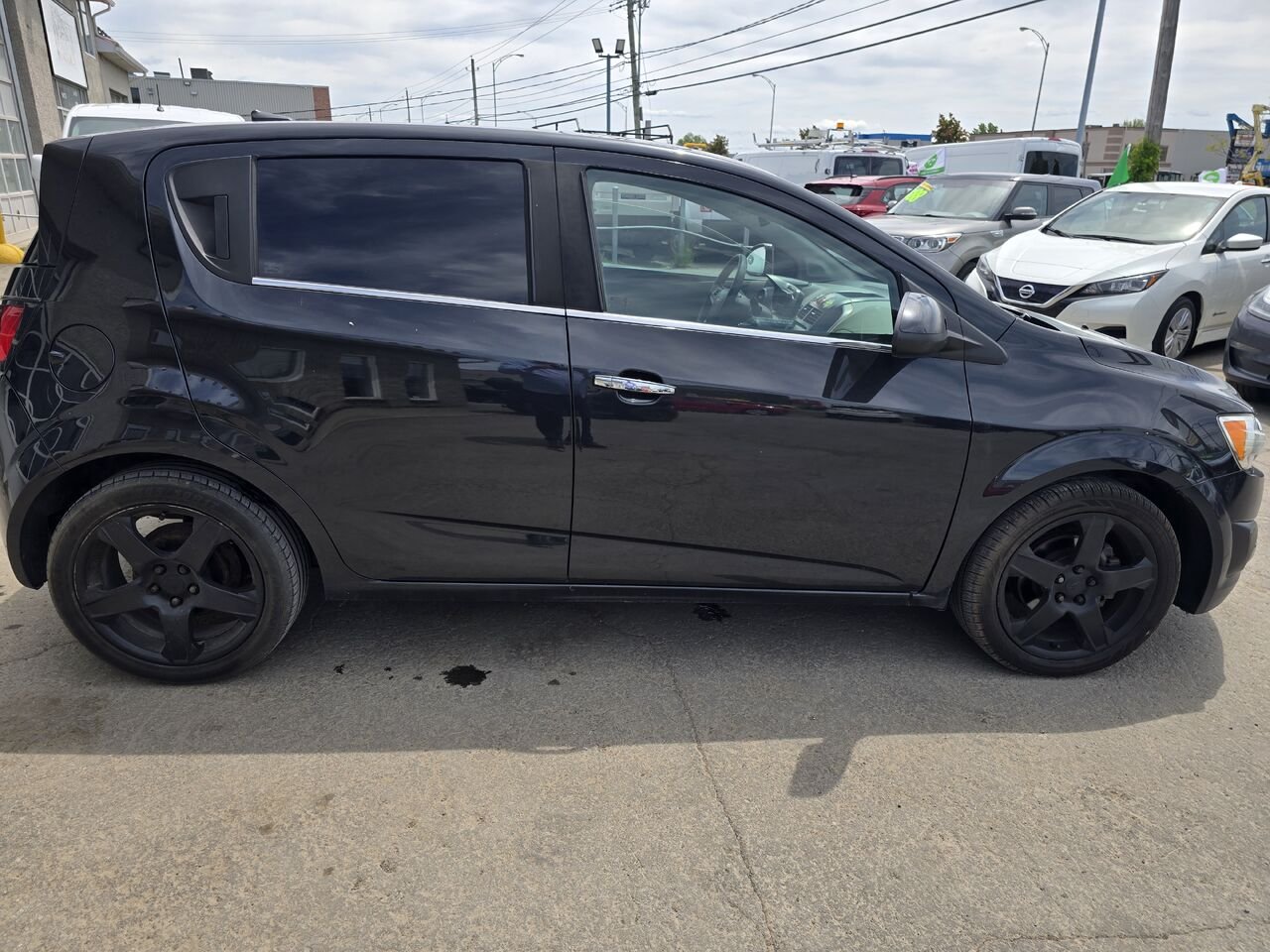 2014 Chevrolet Sonic Black  - photo #5