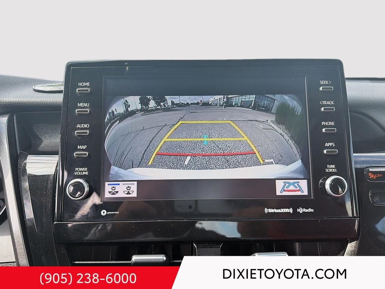 2022 Toyota Camry XSE AWD / CLEAN CARFAX / MOONROOF / HEATED SEATS / ALLOY WHEELS / CARPLAY AND ANDROID AUTO Wind Chill Pearl with Black Roof Mississauga - photo #15