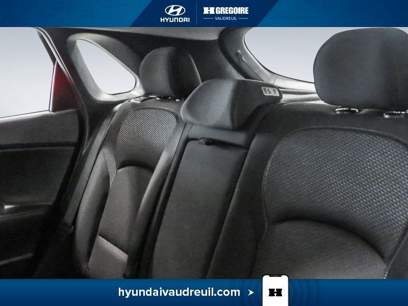 2020 Hyundai Elantra Silver Laval - photo #18
