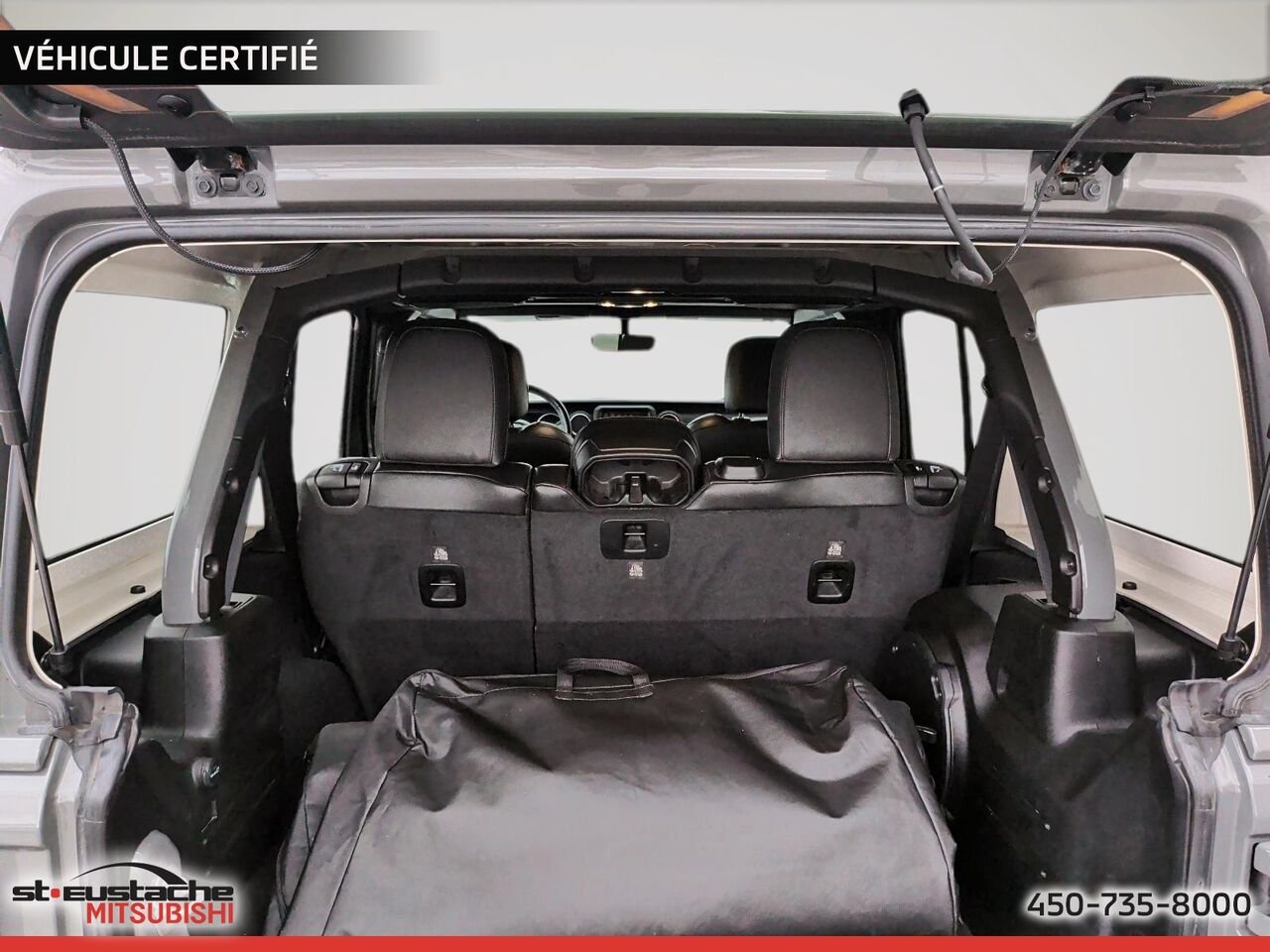 Jeep Wrangler UNLIMITED SAHARA 2021 Gris Saint-Eustache - photo #5