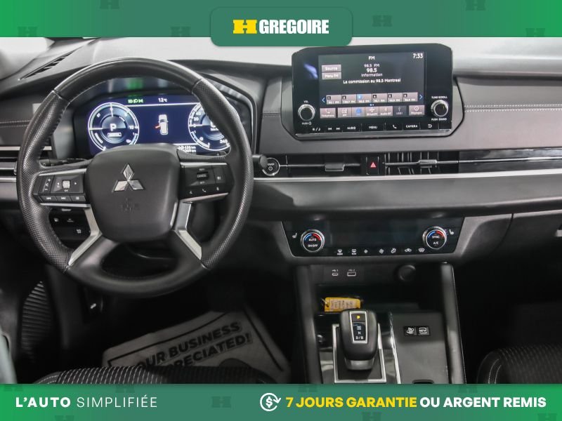 Mitsubishi Outlander PHEV 2023 Rouge Blainville - photo #24