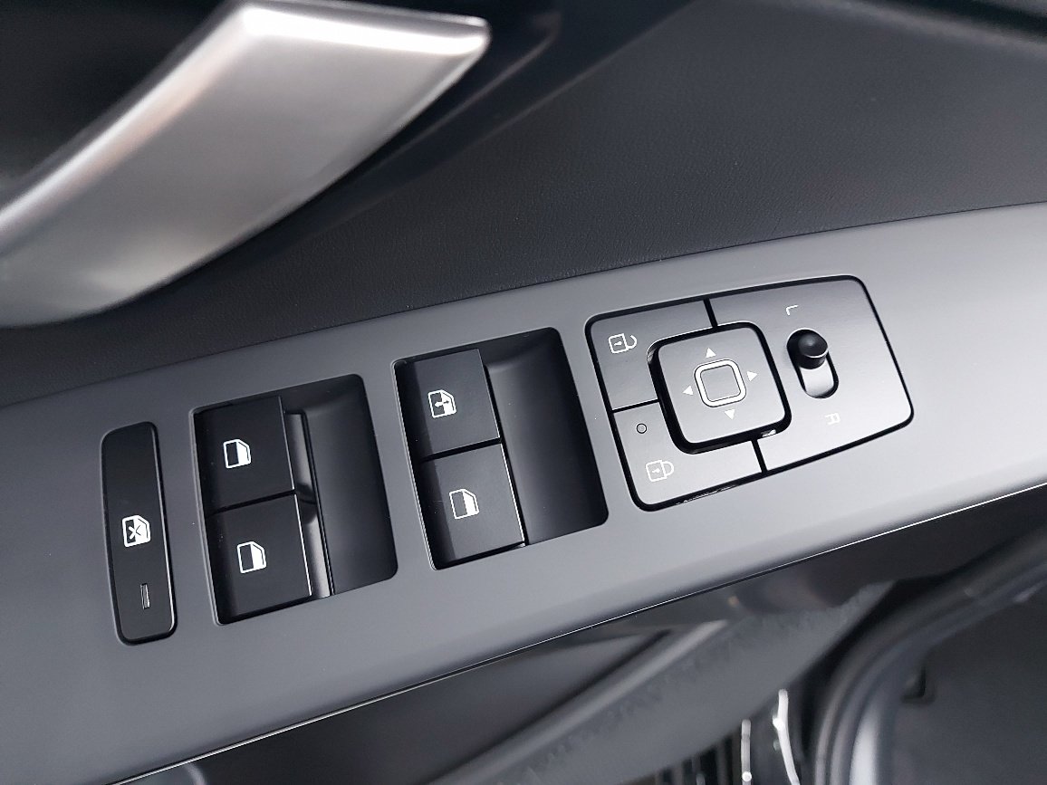 2026 Kia Niro EV Aurora Black Blainville - photo #14