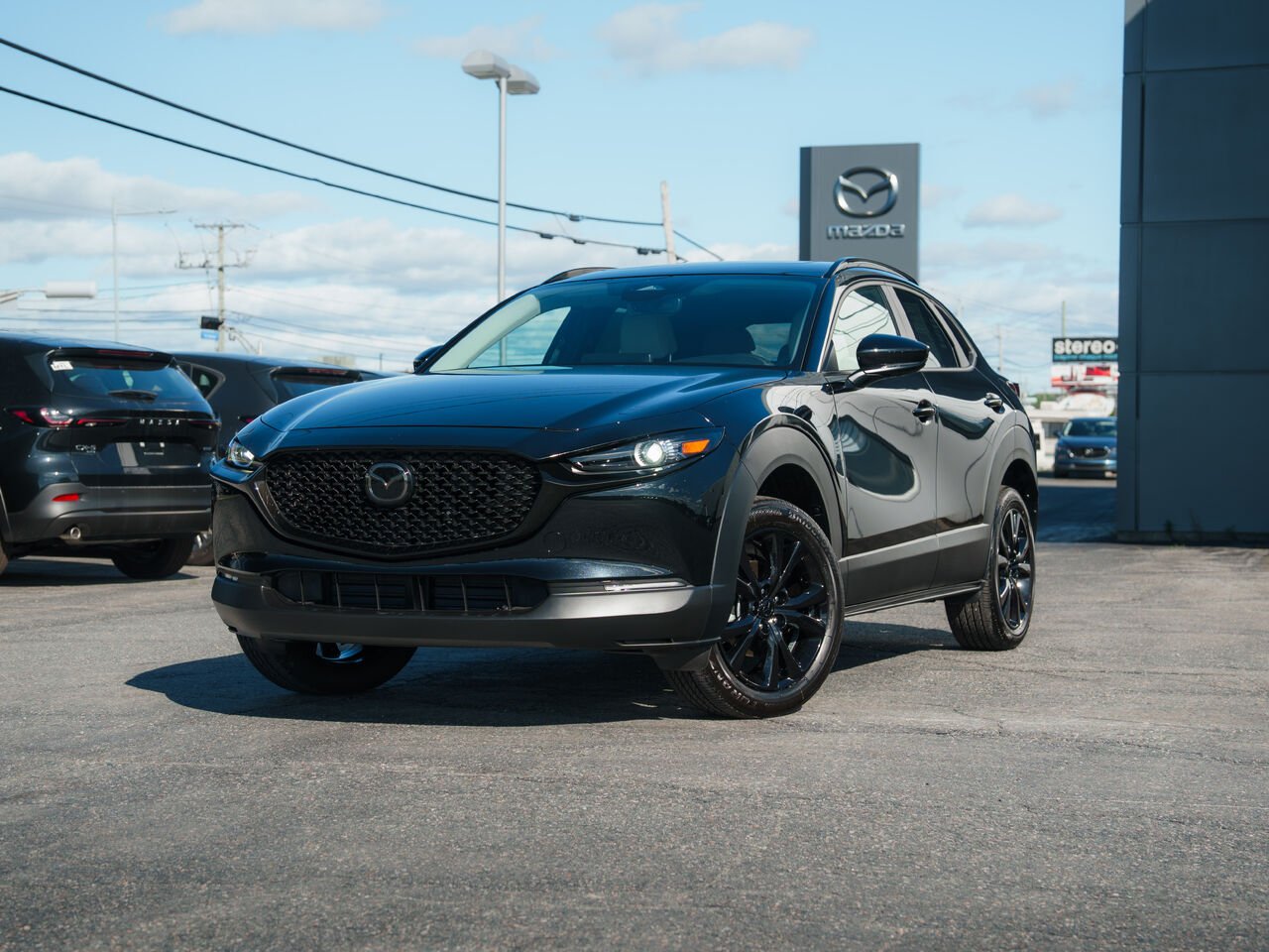 MAZDA CX-30 26136 | GS TI 2026 Noir de jais mica Val-d'Or - photo #0