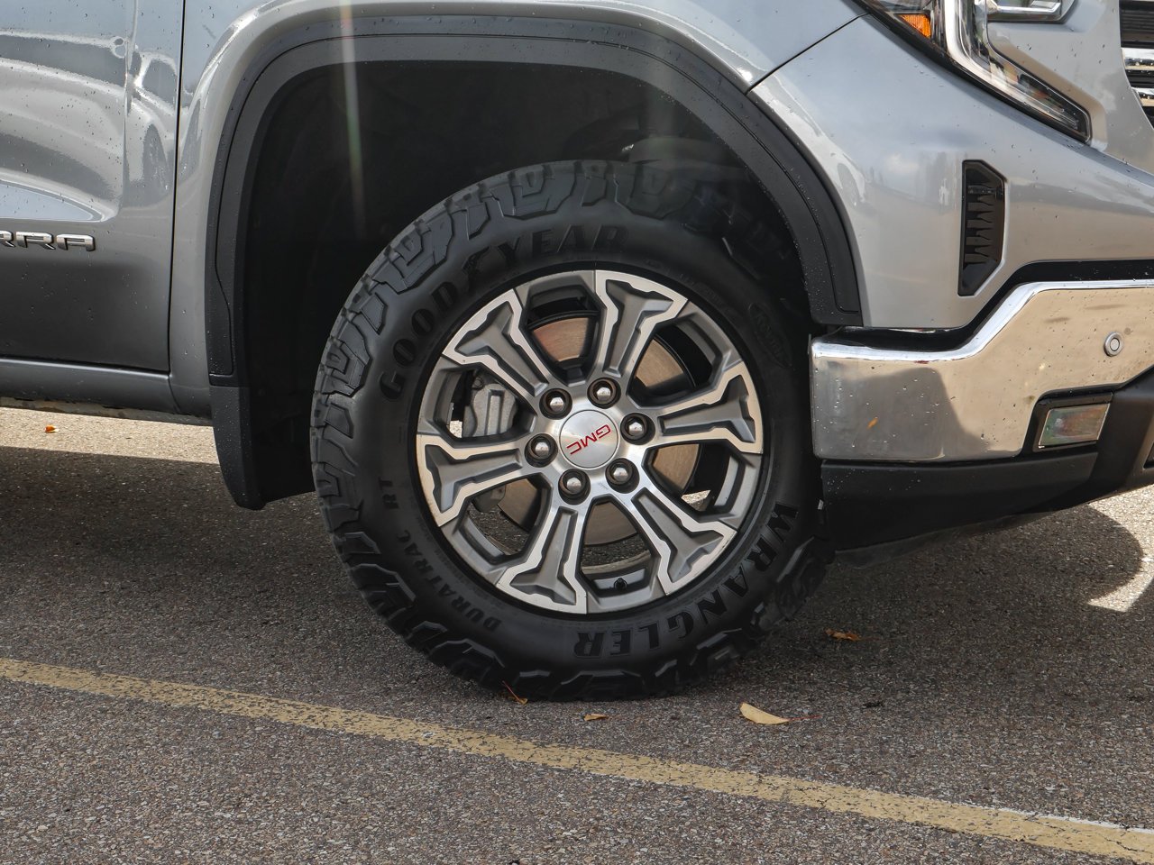 2024 GMC Sierra 1500 4WD Crew Cab 147 SLT Grey Sherwood Park - photo #10