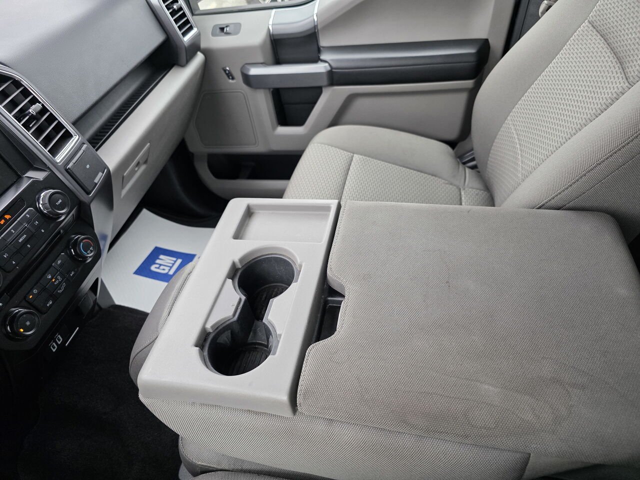 Ford F-150 Cab SuperCrew 4RM 157 po XLT 2016 Noir Rouyn-Noranda - photo #37