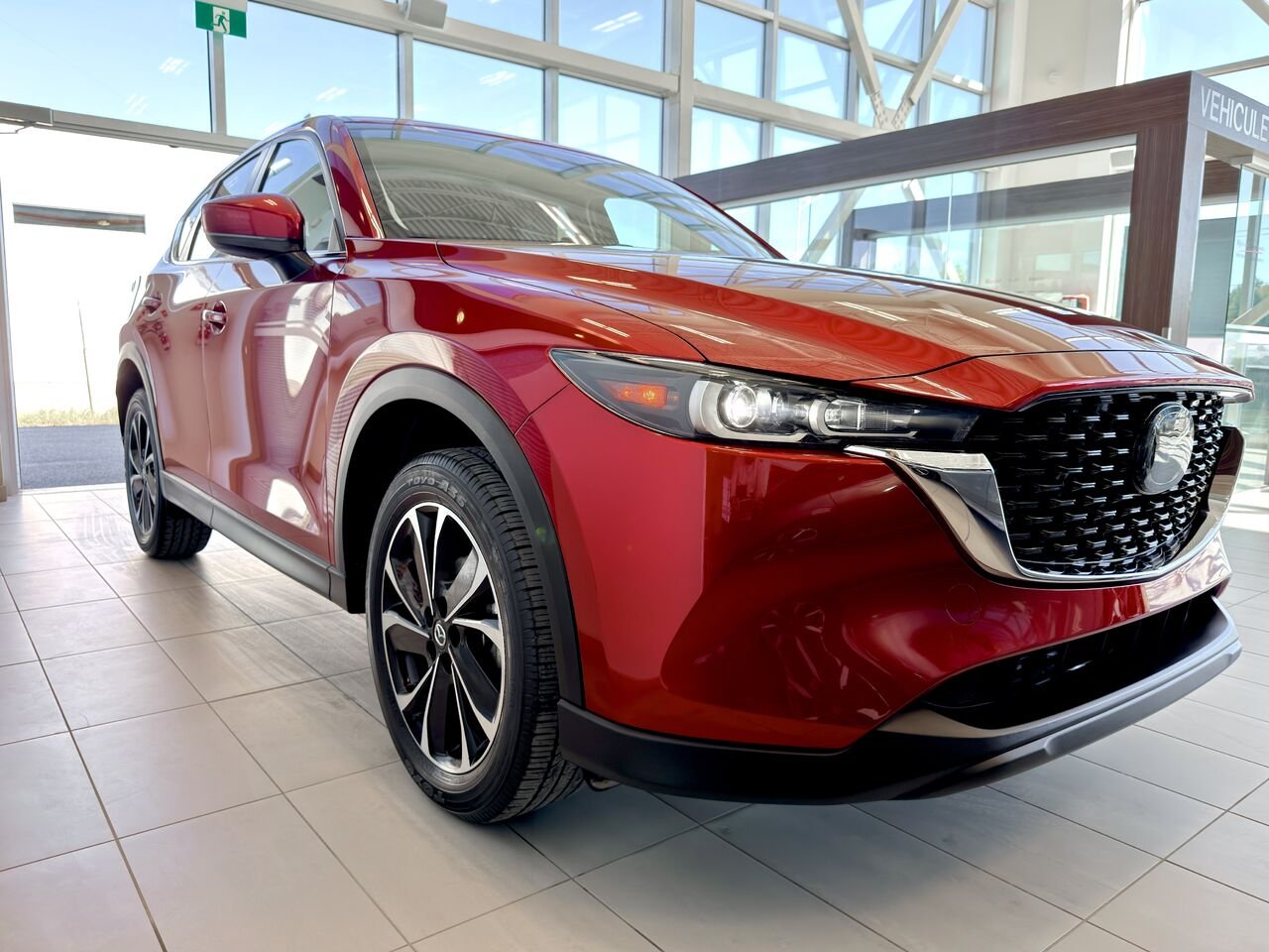 Mazda CX-5 2023 Rouge Notre-Dame-des-Prairies - photo #4