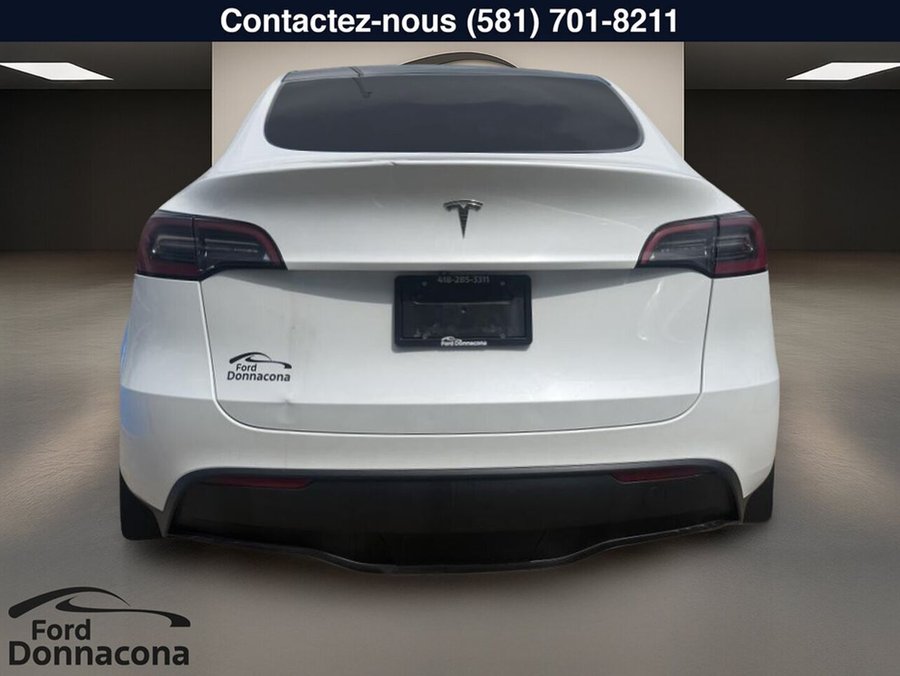 Tesla Model Y 2023 2023 Argent