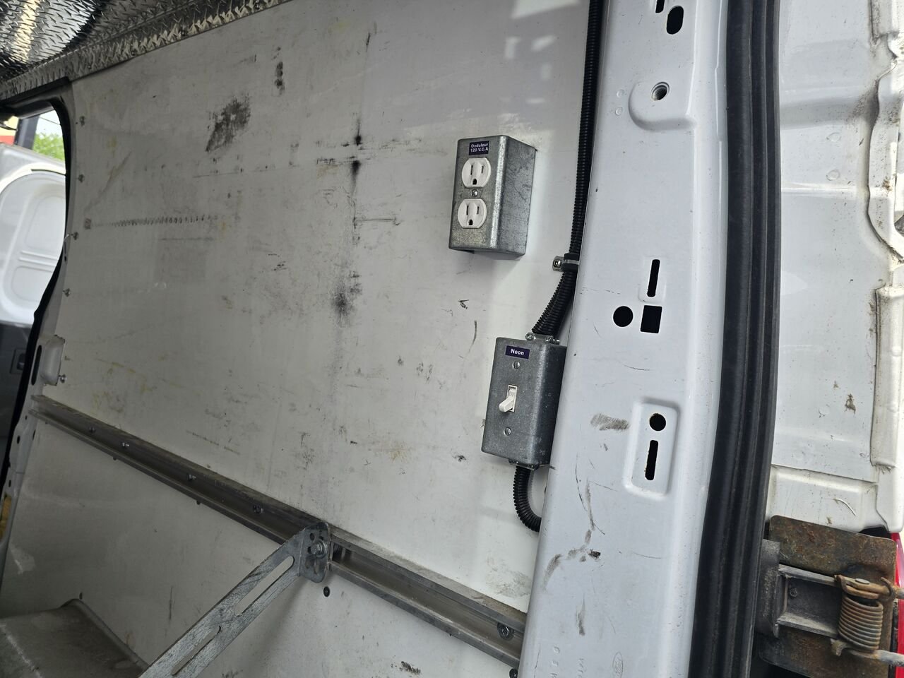 2016 Ford Transit fourgon utilitaire White  - photo #11