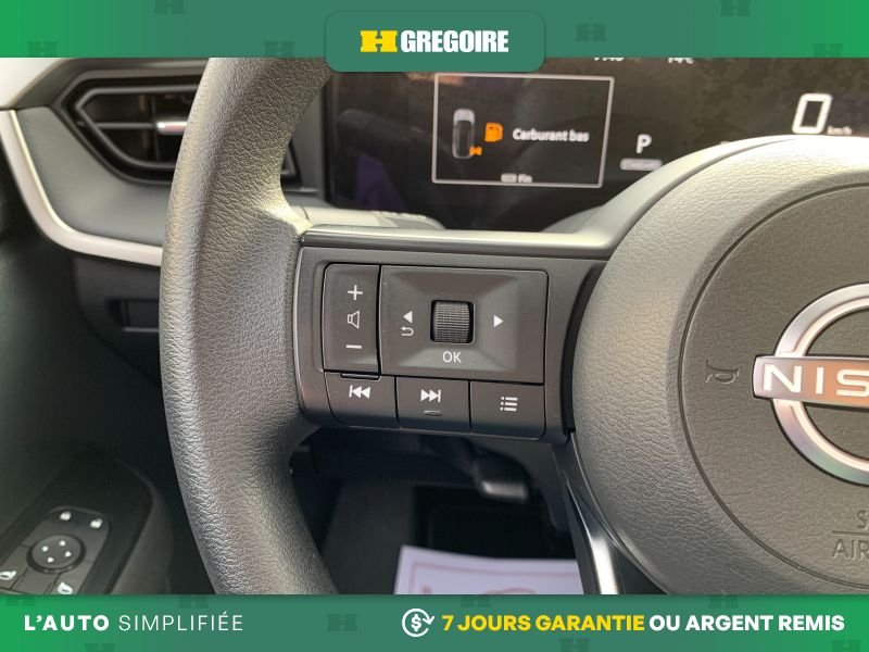 2025 Nissan Kicks Grey Saint-Eustache - photo #13