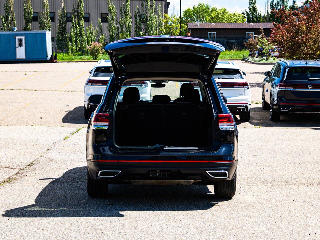 2025 Volkswagen Atlas Comfortline 2.0 TSI 4MOTION Black Sherwood Park - photo #14