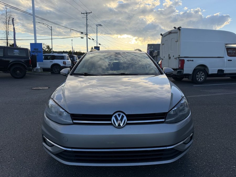 2018 VOLKSWAGEN GOLF SPORTWAGEN S Trendline 4MOTION avec boîte manuelle Beige