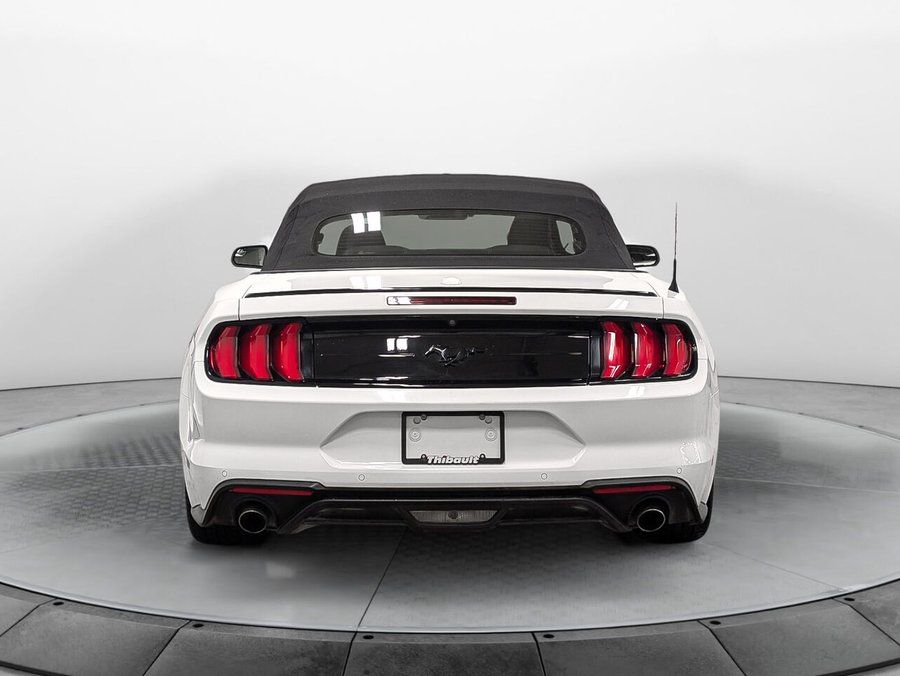 Ford MUSTANG 2.3L EcoBoost Convertible Groupe 101A 2020 Blanc