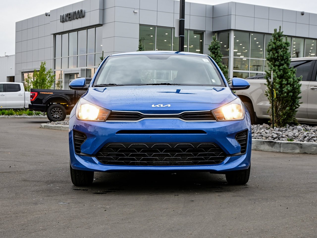 2023 Kia Rio 5-door LX+ IVT Blue Sherwood Park - photo #2