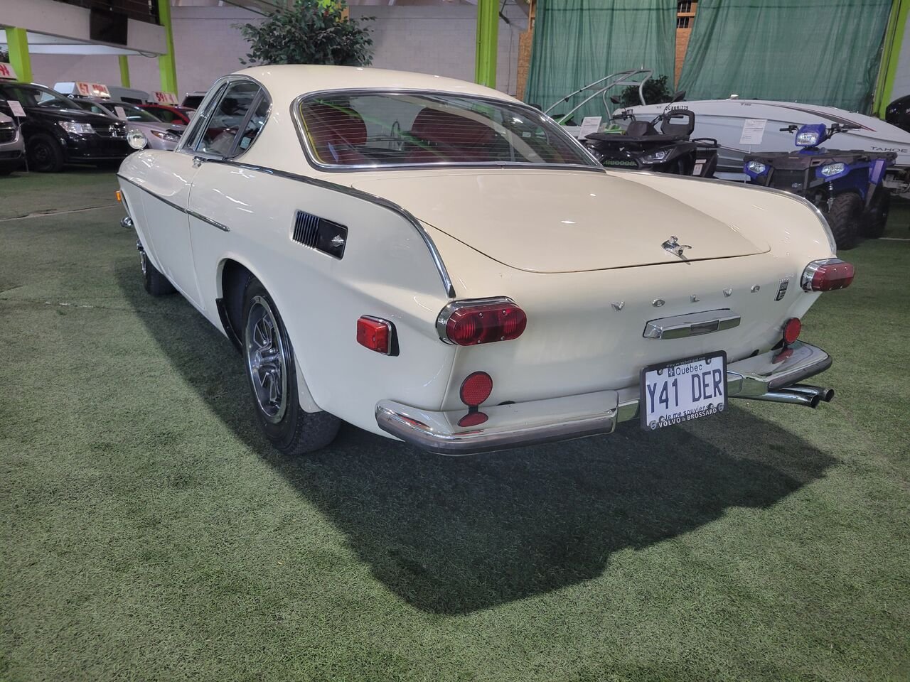 1970 Volvo P1800e Beige  - photo #3