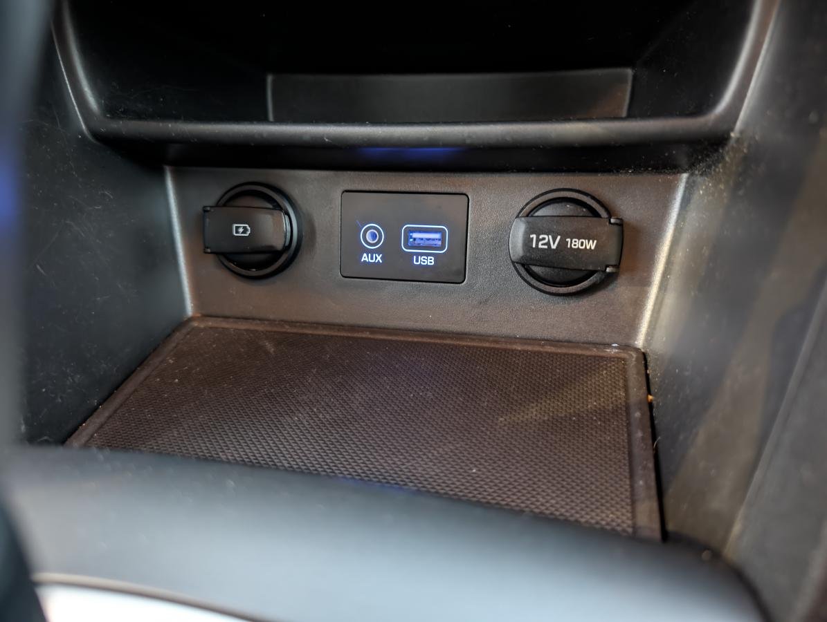 2021 Hyundai Kona Black  - photo #12