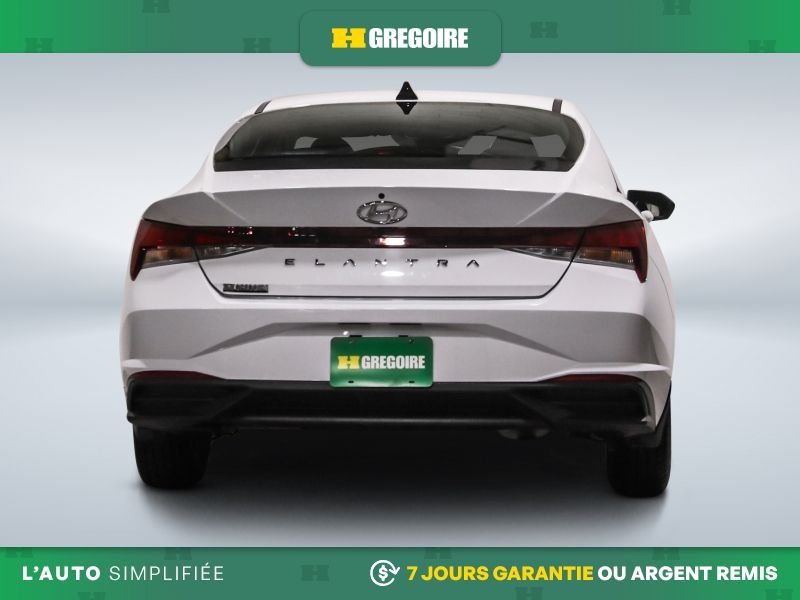 Hyundai Elantra 822272 | Essential AUTO AC GR ELECT MAGS CAM RECUL BLEUTOOT 2023 Blanc Laval - photo #7