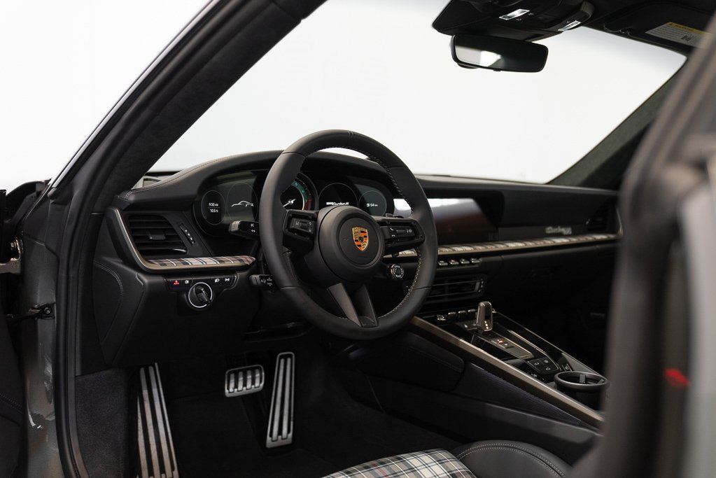 2025 Porsche 911 Turbo 50 Years Coupe Green Kirkland - photo #11