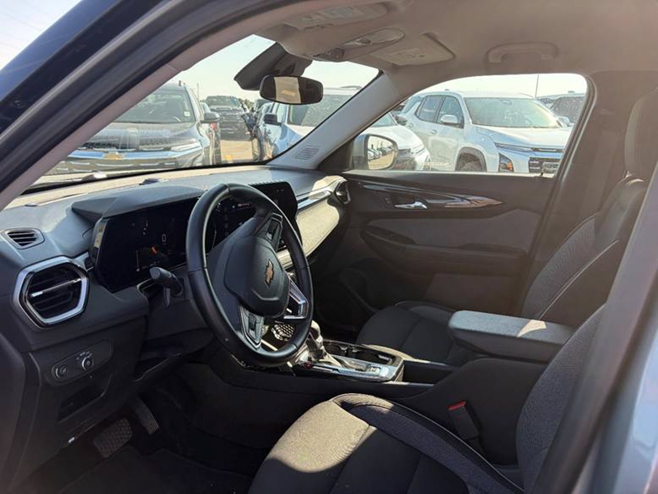 2025 Chevrolet Trailblazer AWD 4dr LT Grey Sherwood Park - photo #6