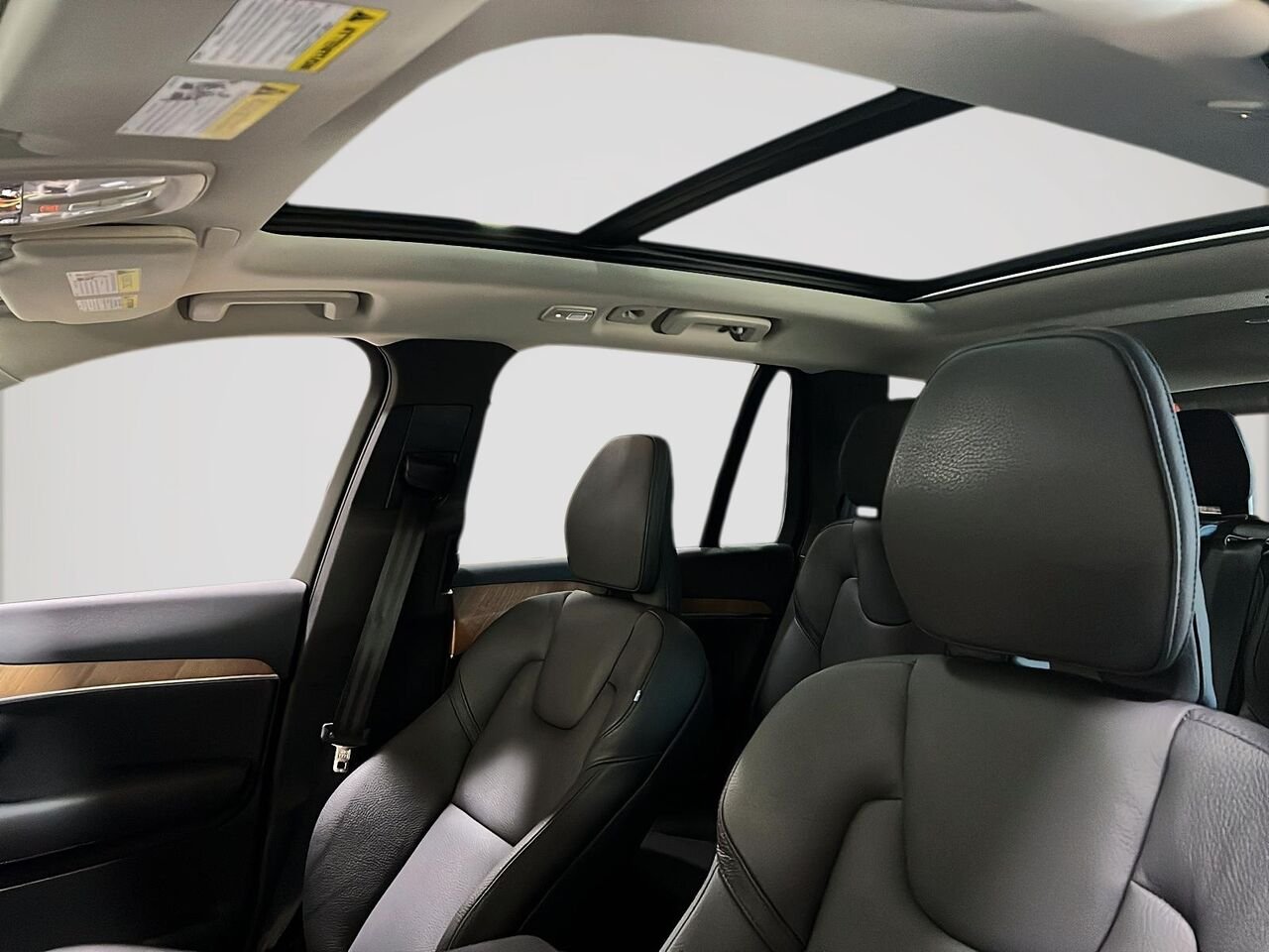 2024 Volvo XC90 Recharge PLUS BRIGHT THEME White Québec - photo #15