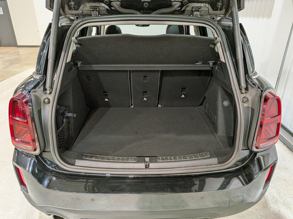 MINI Countryman Cooper ALL4 *Ltd Avail* 2023 Noir Val-David - photo #8