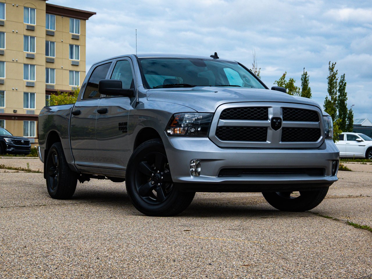 2021 Ram 1500 Classic Express 4x4 Crew Cab 5'7 Box Grey Sherwood Park - photo #1