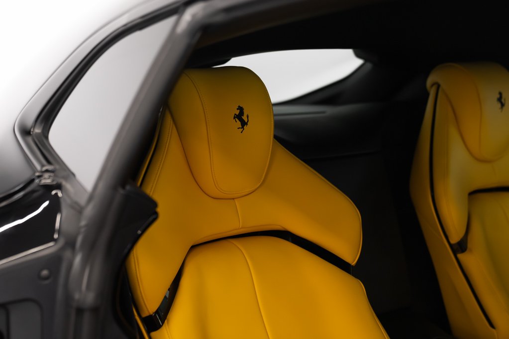 2026 Ferrari Purosangue AWD Black Kirkland - photo #14