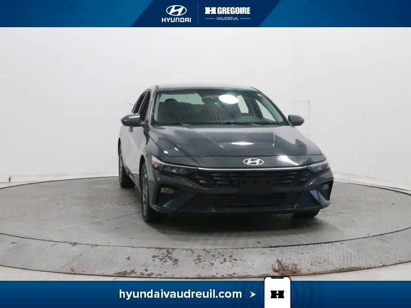 2024 Hyundai Elantra Grey Laval - photo #0