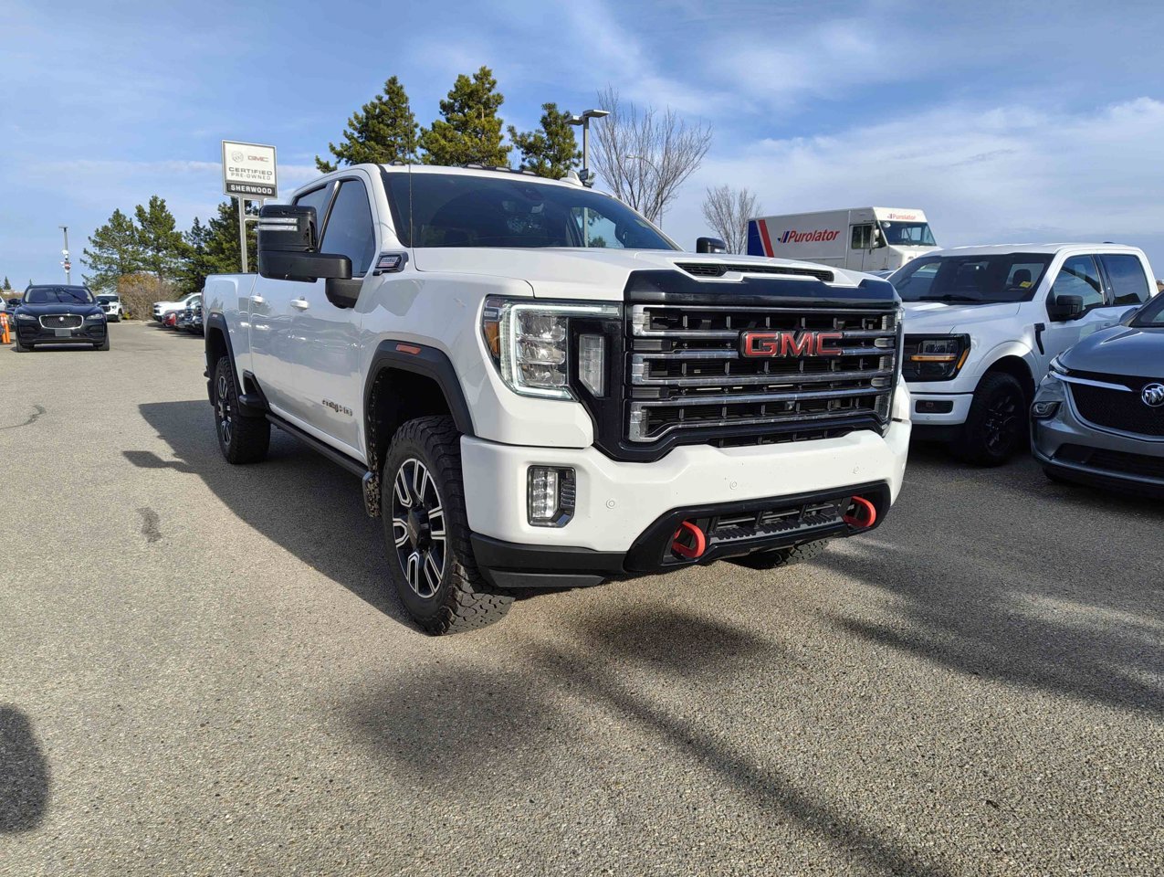 2021 GMC Sierra 3500HD 4WD Crew Cab 159 AT4 White Sherwood Park - photo #2