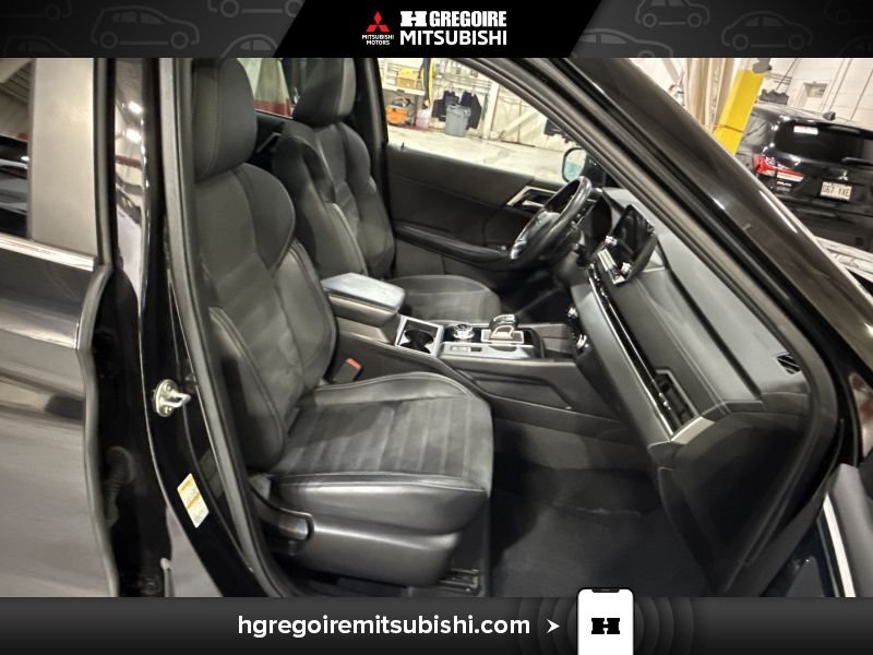 Mitsubishi Outlander MR4634 | LE Premium *AWD Mags *A partir 0.9%* Carplay 2022 Noir Laval - photo #16