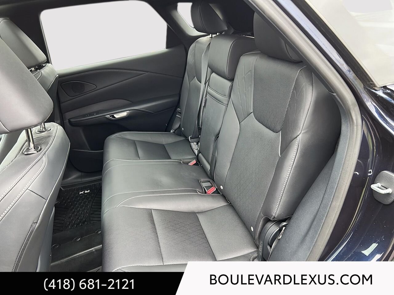 Lexus RX 20029A | RX 350h BA 2024 Bleu Québec - photo #19