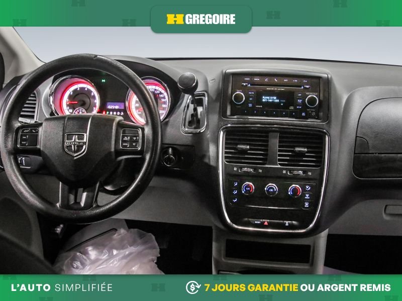 2019 Dodge GR Caravan Blue Saint-Eustache - photo #17