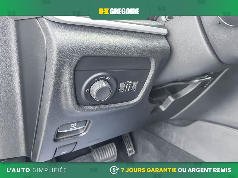 2023 Jeep Grand Cherokee L White Laval - photo #17