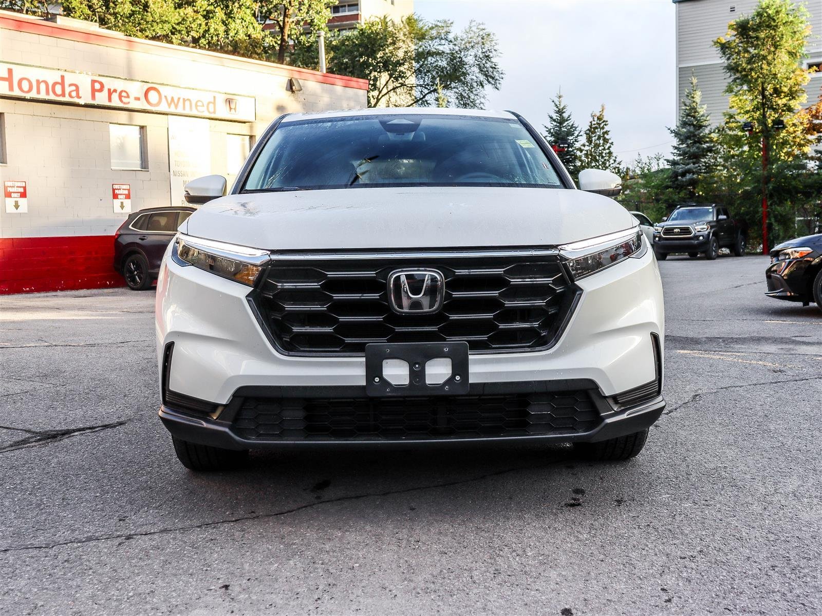 Honda CR-V LX-B 2024 White Ottawa & Gatineau - photo #1